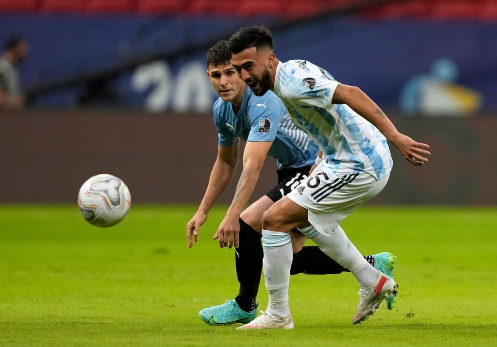 Fällt bei Argentinien für die WM aus: Nicolás González (r).