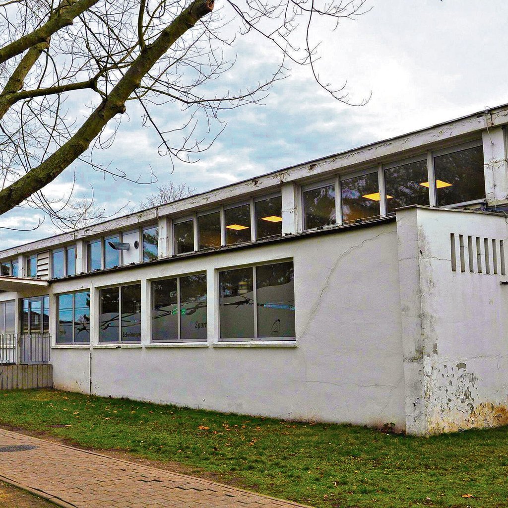 Die alte Schwimmhalle Weißenfels war marode und musste erneuert werden.