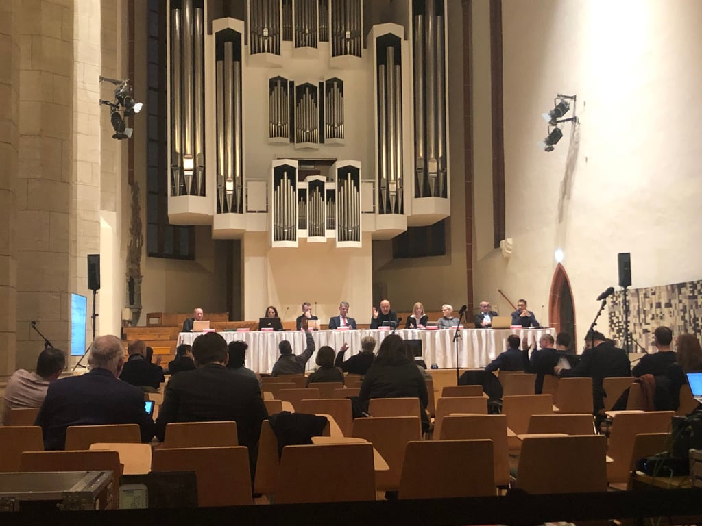 Sitzung des Finanzausschusses am Dienstag in der Konzerthalle Ulrichskirche