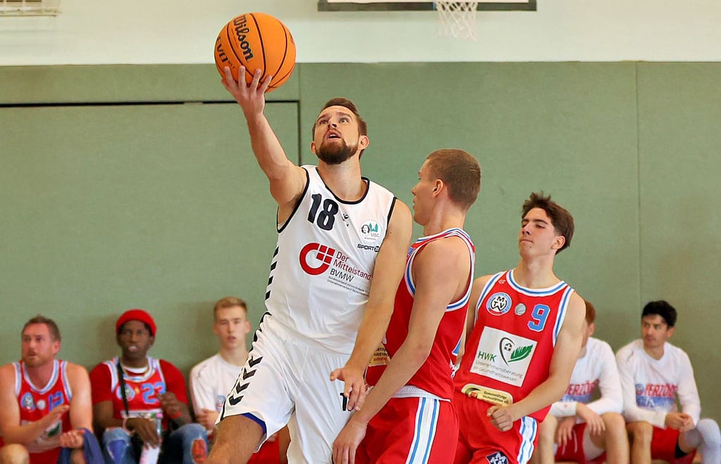 Max Brennecke sammelte bei Tiergarten ISC zwölf Punkte. Für ihn und den USC steht nun ein wichtiges Spiel auf dem Programm.