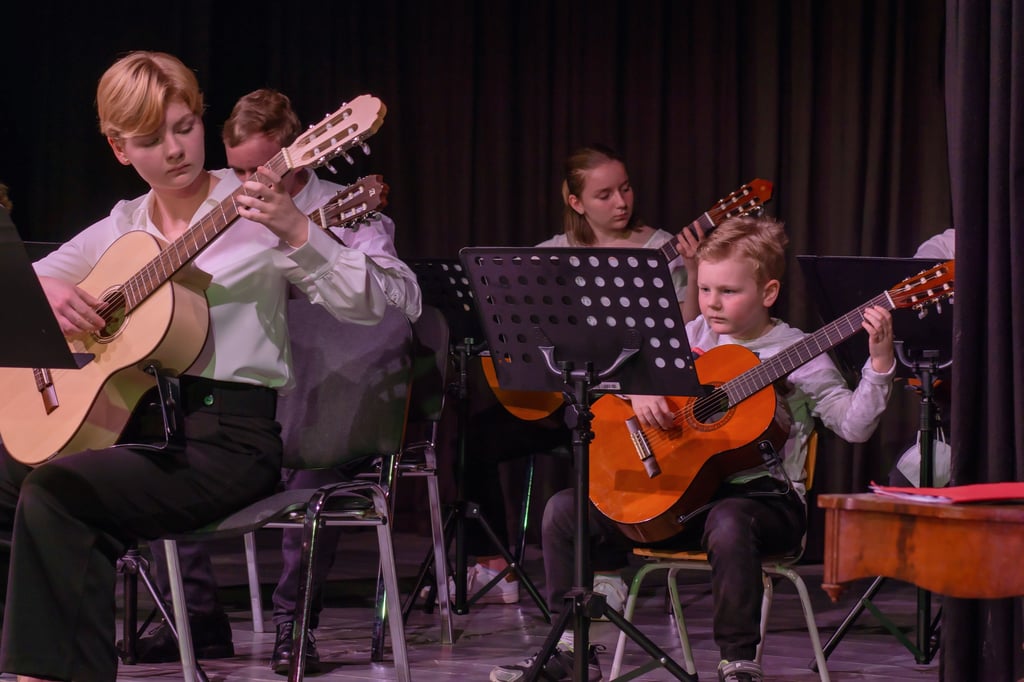 Die letzte Unicef-Benefitz-Veranstaltung hat im April im Neuen Theater stattgefunden. Spenden und Eintrittsgelder kamen Kindern in der Ukraine und in Zeitz zu gute.
