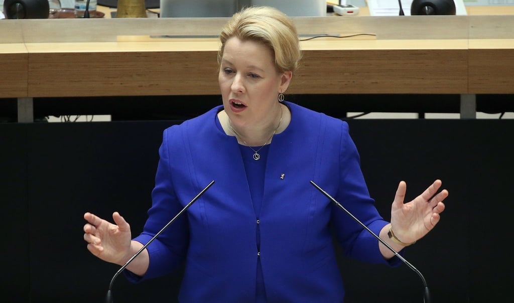 Franziska Giffey (SPD), Regierende Bürgermeisterin, spricht im Berliner Abgeordnetenhaus.