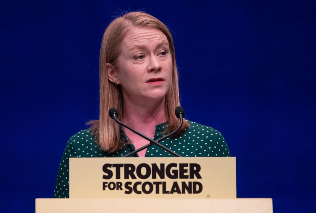 Bietet den Lehrkräften bis zu 6,85 Prozent mehr Gehalt an: Bildungsministerin Shirley-Anne Somerville (Archivbild).