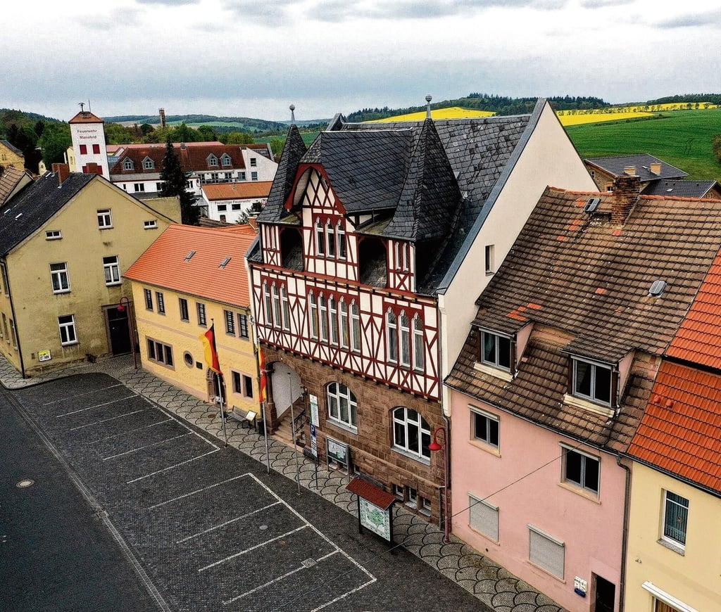 Im Mansfelder Rathaus wurde ein Vorschlag zur künftigen Struktur der Feuerwehr vorbereitet.