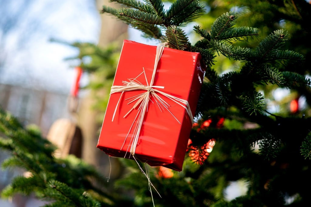 Die Hettstedter Weihnachtspäckchen werden wieder an Kinder ausgegeben.
