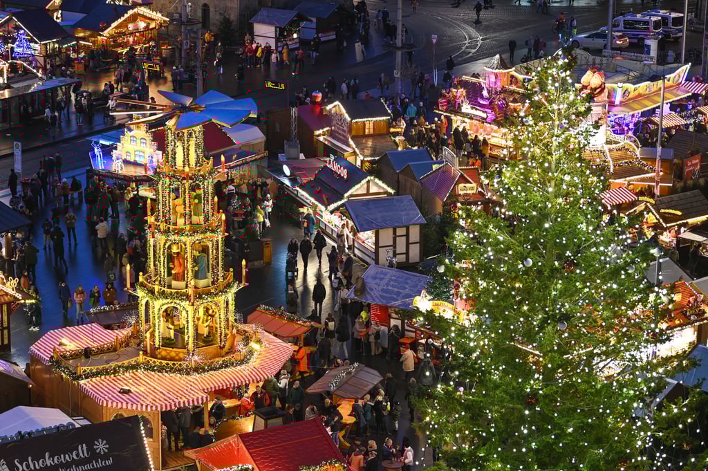 Der Weihnachtsmarkt in Halle gefällt nicht jedem.