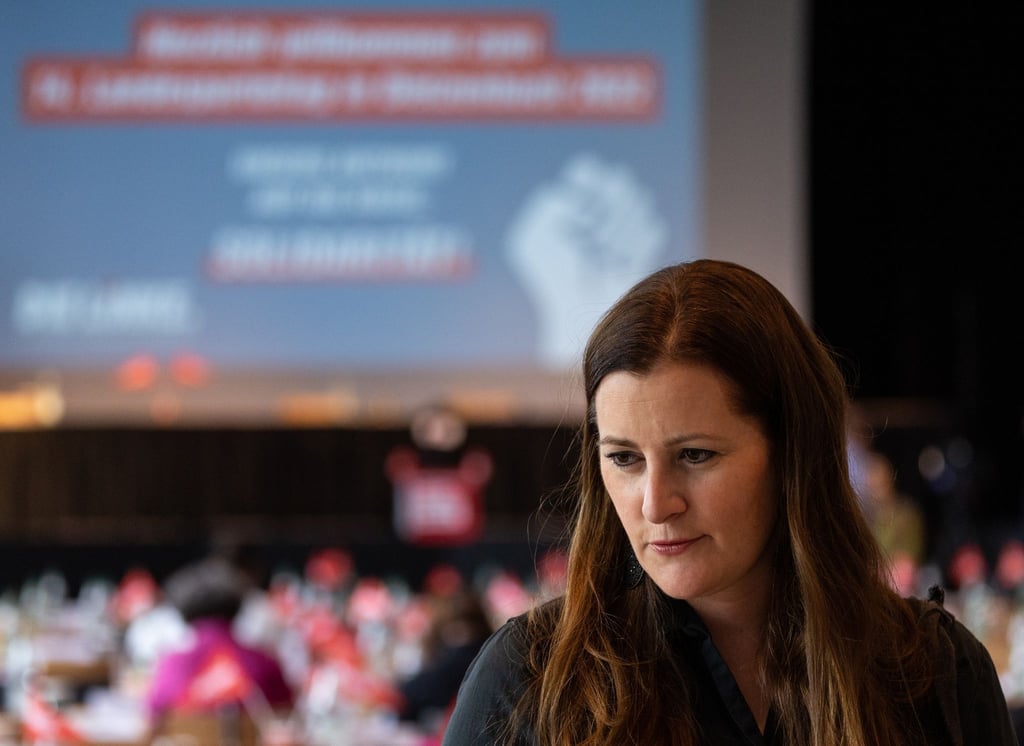 Janine Wissler auf dem Landesparteitag im Dietzenbacher Capitol.