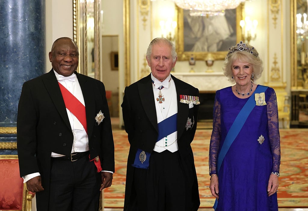 König Charles und Camilla mit dem südafrikanischen Präsidenten Cyril Ramaphosa im Buckingham Palace.