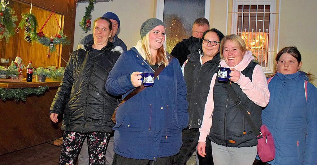 Gute Stimmung herrschte auf dem Adventsmarkt am Ladeburger Feuerwehrgerätehaus.