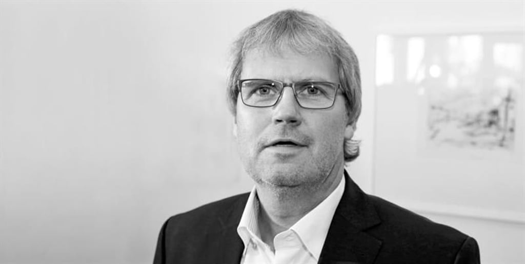 Der frühere Finanzminister Sachsen-Anhalts, Jens Bullerjahn, ist am 26. November nach einer schweren Krankheit verstorben.