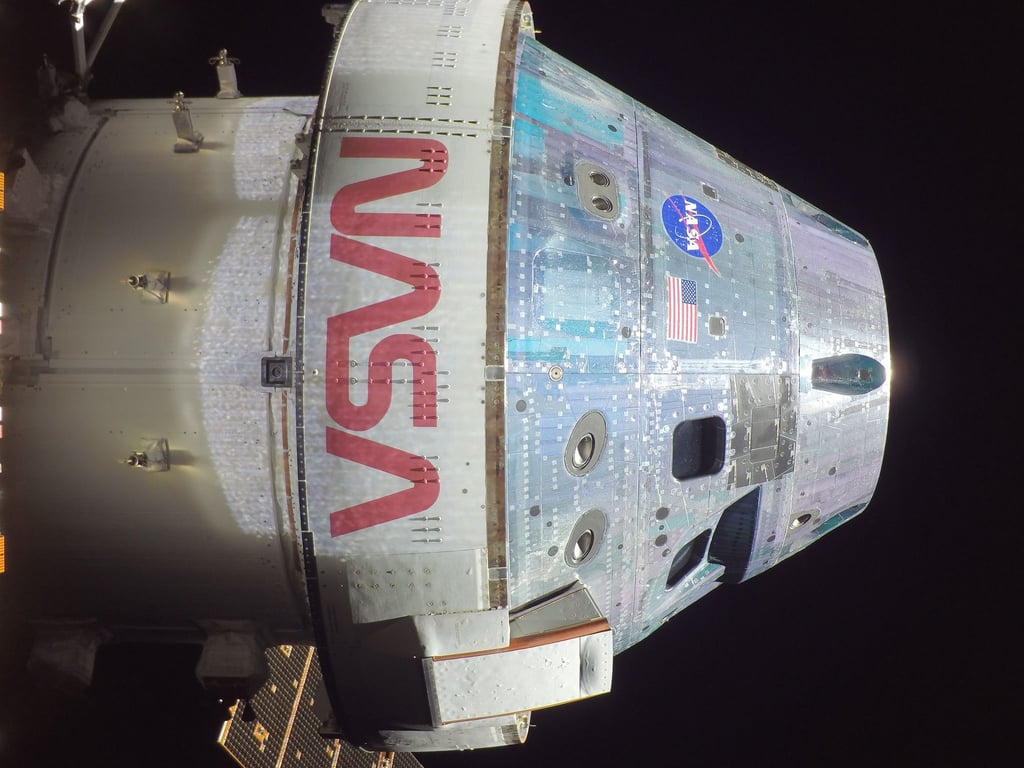 „Orion“-Kapsel der Nasa-Mondmission einen Entfernungsrekord aufgestellt.