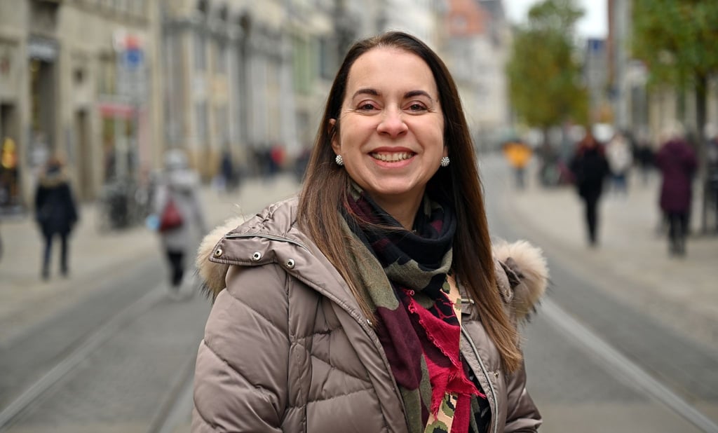 Isabella Straub steht auf dem Anger in der Erfurter Innenstadt.