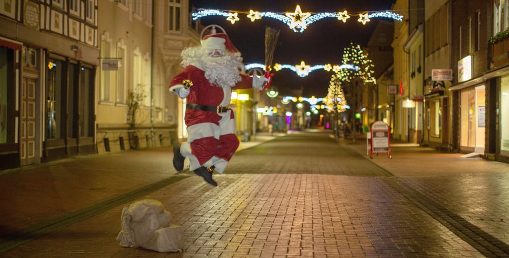 Da freut sich selbst der Weihnachtsmann: Am 2. Advent ist Salzwedel im Adventsmodus,