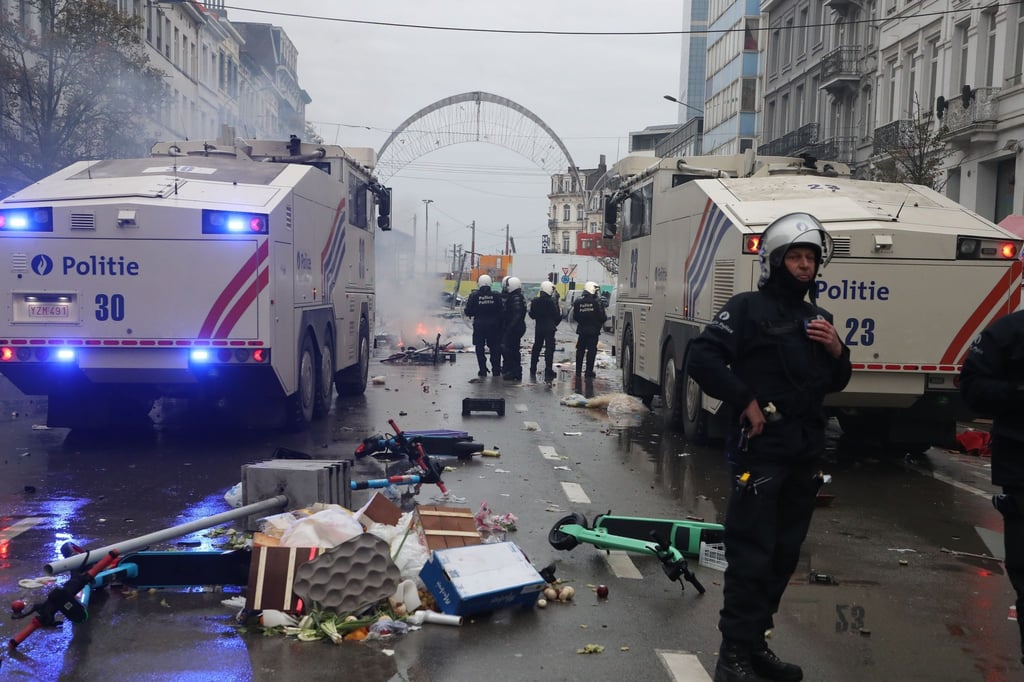 In Brüssel kam es nach der belgischen Niederlage bei der WM zu Ausschreitungen.