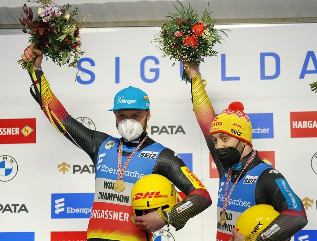 Toni Eggert (l) und Sascha Benecken siegten 2022 in Sigulda.