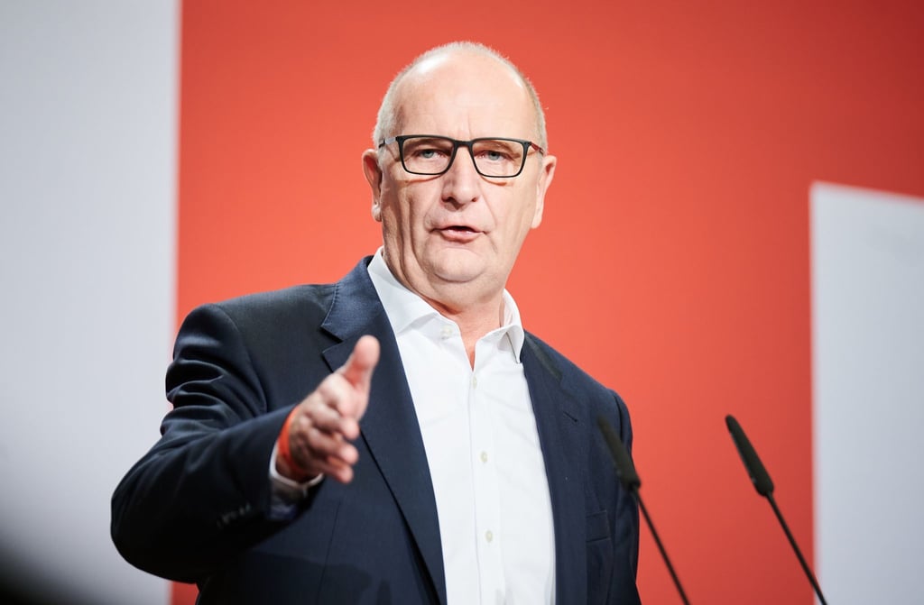 Dietmar Woidke (SPD), Ministerpräsident des Landes Brandenburg, spricht.