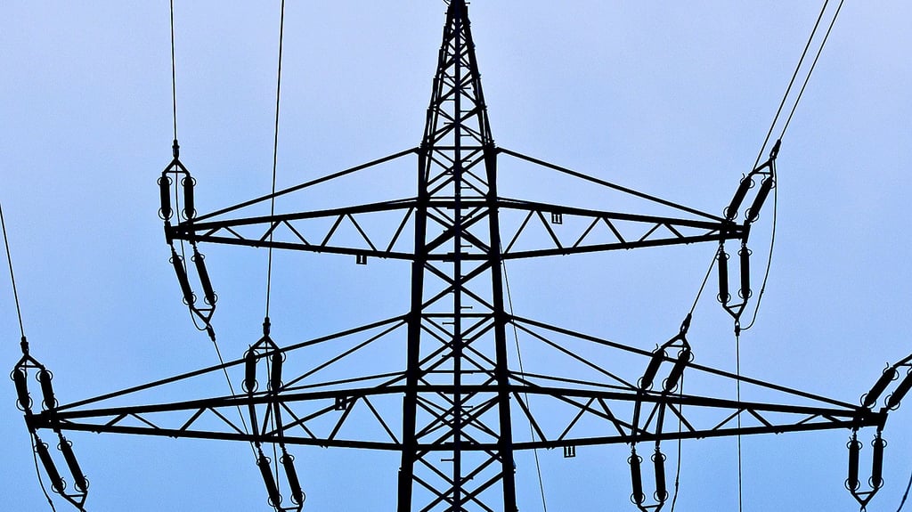 Großflächige und langanhaltende Stromausfälle sind keine akute Gefahr. Doch der Burgenlandkreis will für den Ernstfall vorsorgen.