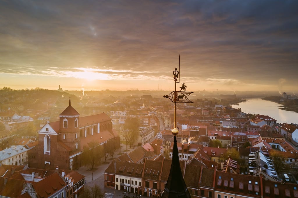 Blick über die Dächer von Kaunas, der zweitgrößten Stadt Litauens.