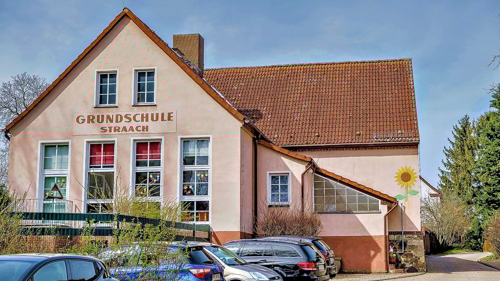Die Straacher Kita „Sonnenblume“ befindet sich, wie man bis heute sieht, in der früheren Grundschule des Wittenberger Ortes.