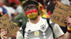 Ein Fan in Katar nach dem WM-Aus der deutschen Mannschaft.