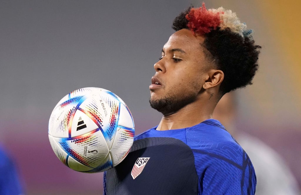 Weston McKennie aus den USA trainiert vor dem Achtelfinale gegen die Niederlande.