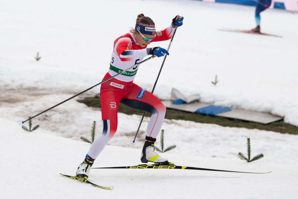 Die norwegische Langlauf-Olympiasiegerin Maiken Caspersen Falla beendet nach zwölf Saisons im Team der Damen ihre Karriere.