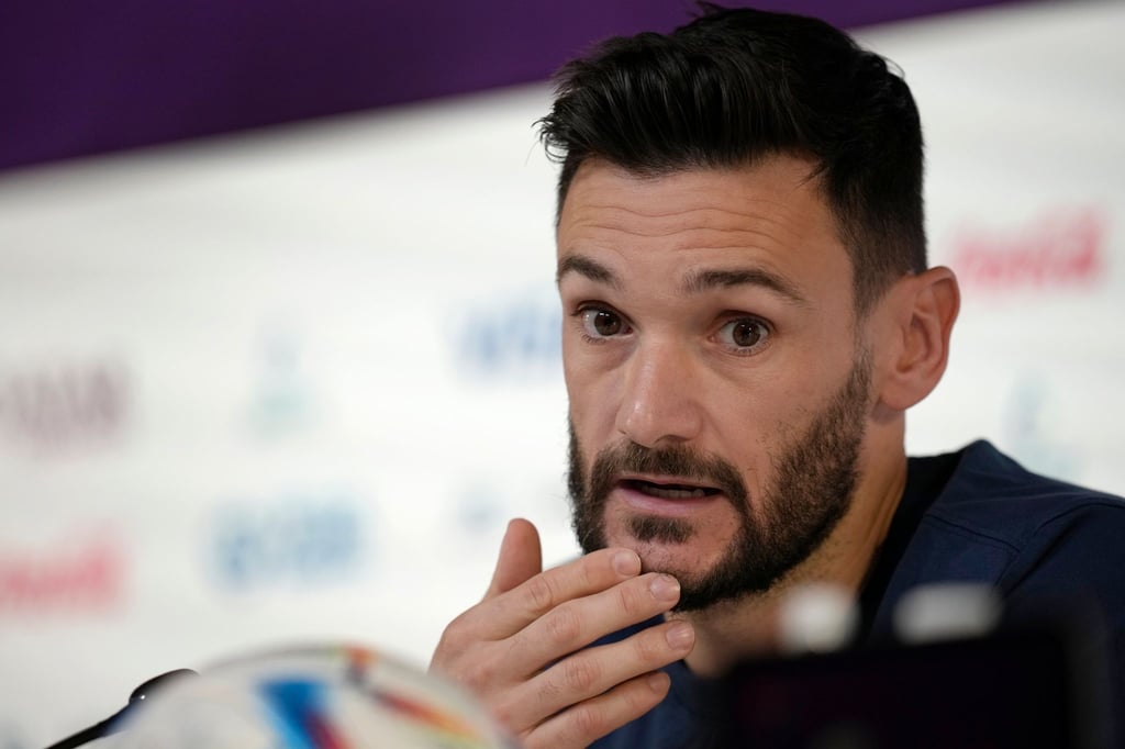 Frankreichs Torhüter Hugo Lloris wird Rekordspieler seines Landes.