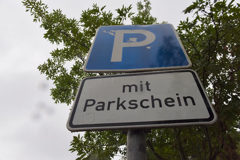 Ein Parkplatz.