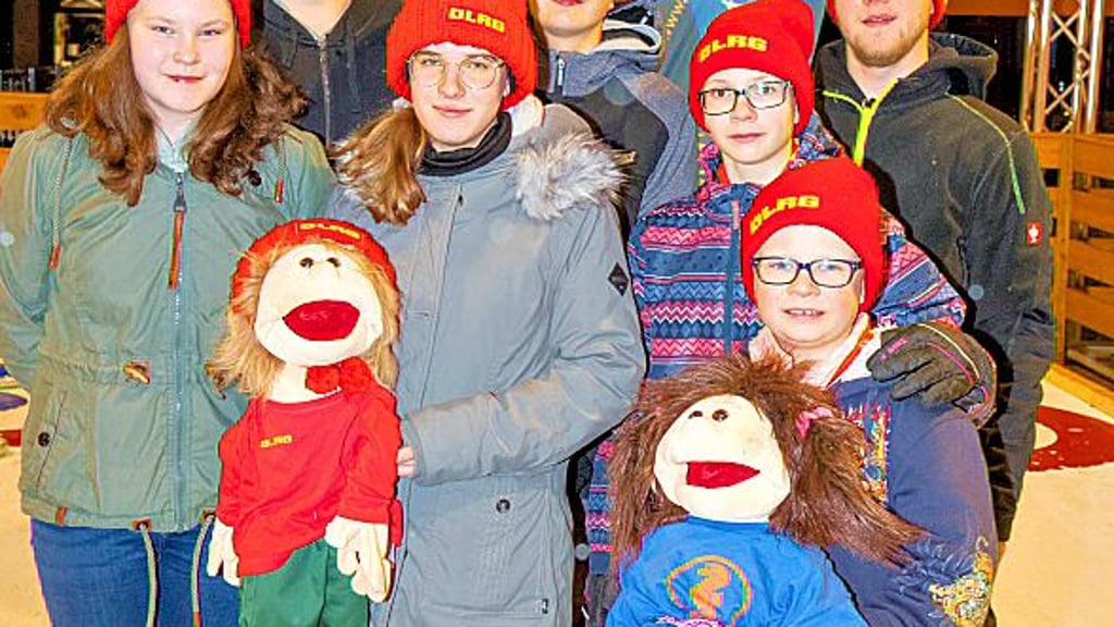 Ein starkes Team im Vorrundenturnier der Naumburger Stadtmeisterschaft im Eisstockschießen: die Jugend der DLRG-Ortsgruppe Saale-Unstrut.