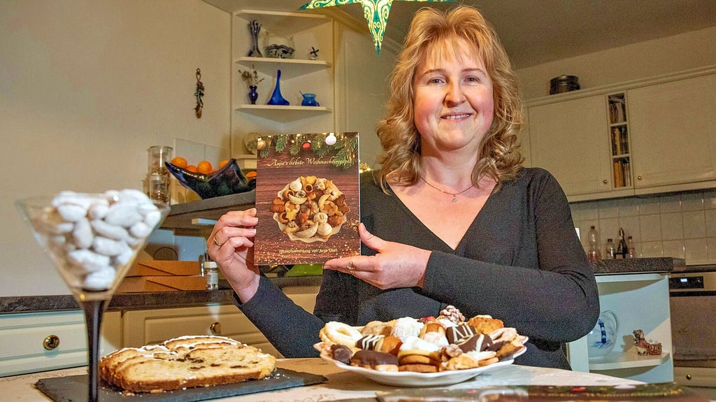 Hobbybäckerin Anja Glaß aus Sollnitz hat ein Büchlein mit ihren liebsten Weihnachtsbackrezepten herausgebracht.