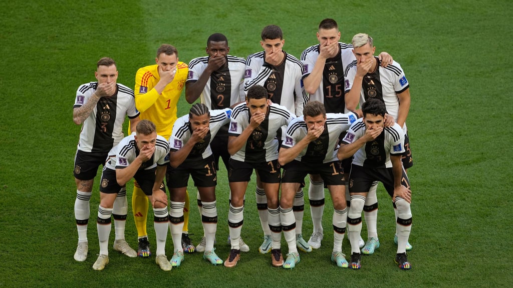 Die Spieler des DFB waren nicht geschlossen für die Geste.