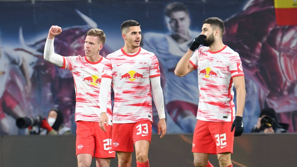 Dani Olmo, Andre Silva und Josko Gvardiol spielen noch bei der WM mit.