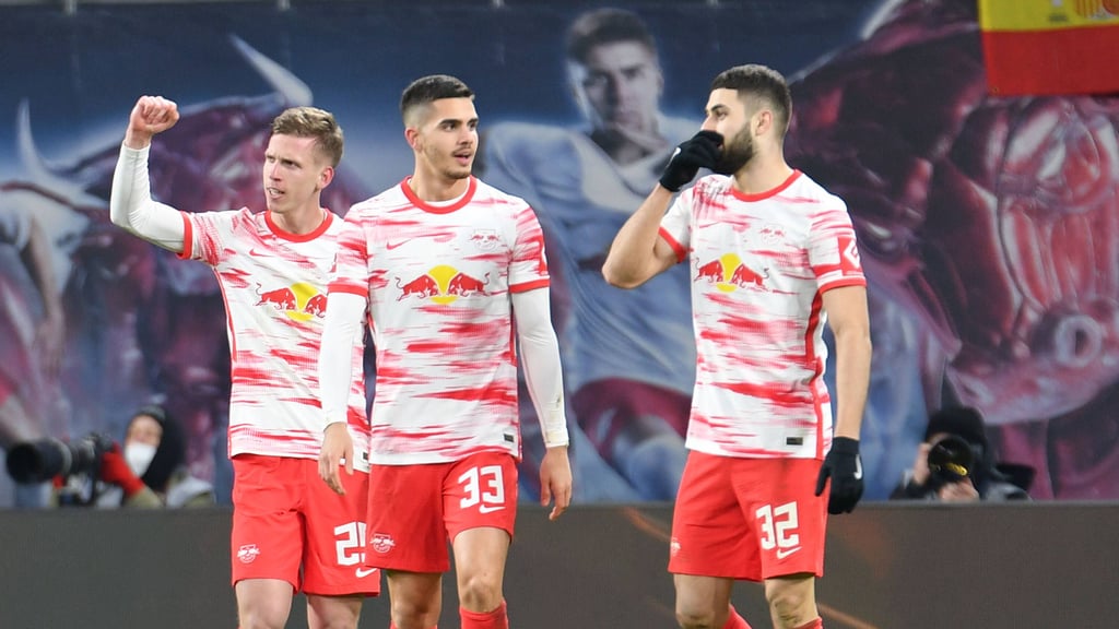 Dani Olmo, Andre Silva und Josko Gvardiol spielen noch bei der WM mit.