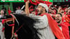Jede WM ist auch immer ein Fest für die Fans: Anhänger von Marokko machen Stimmung.