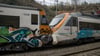Zwei Züge im Bahnhof Montcada i Reixac: Beim Zusammenprall von zwei Vorortbahnen in Barcelona sind rund 150 Passagiere verletzt worden.
