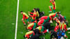 Marokkos Spieler jubeln nach dem Sieg über Spanien im Elfmeterschiessen.