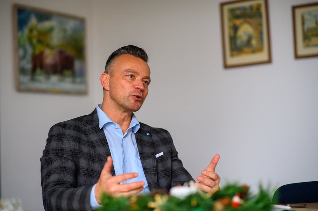 Landrat Andy Grabner lädt zu vier Sitzungen an einem Tag ein.