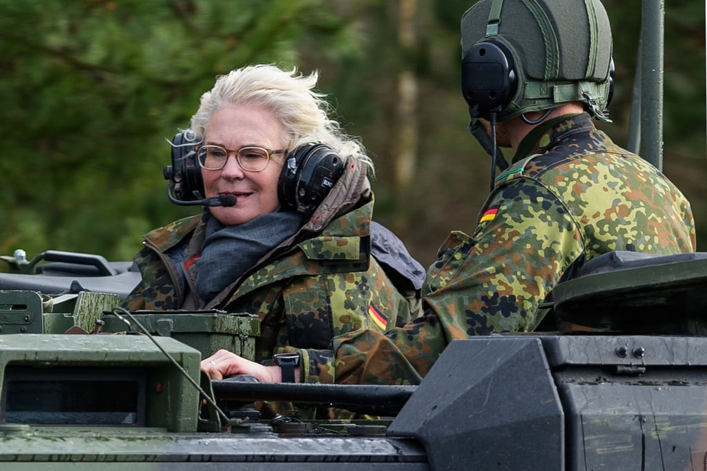 Die Verteidigungsministerin Christine Lambrecht steht in der Kritik.