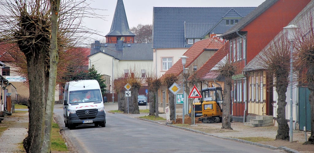 Die Cheinitzer Straße in Apenburg soll 2023 saniert werden.