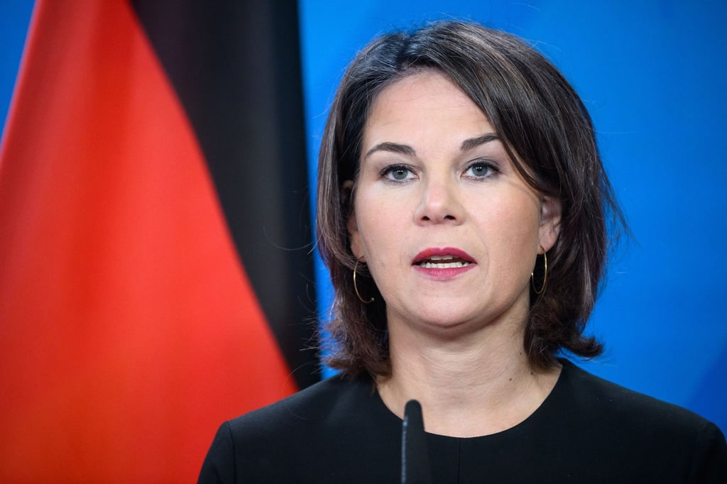 Kommt am Freitag in London mit dem britischen Außenminister James Cleverly zusammen: Annalena Baerbock.