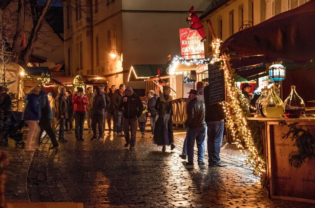In verschiedenen Orten kann auch dieses Wochenende wieder über den Weihnachtsmarkt geschlendert werden.
