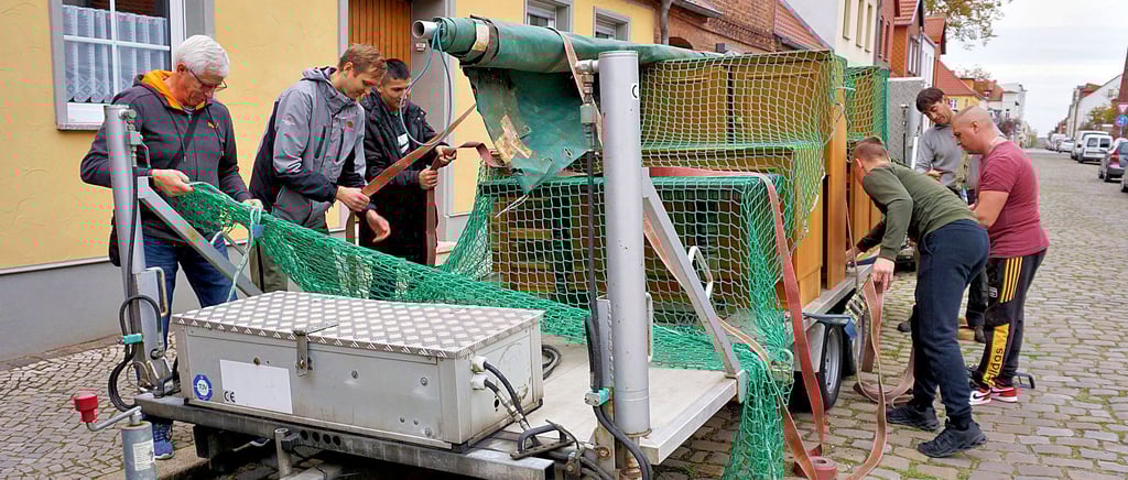 Möbeltransport für das Ukraine-Spendenlager in Tangerhütte.