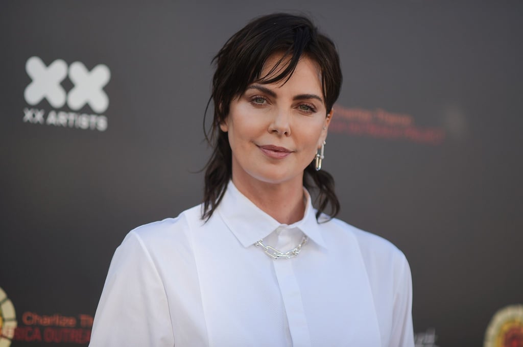 Die Schauspielerin Charlize Theron kommt zur Charlize Theron Africa Outreach Project 2022 Block Party in den Universal Studios Hollywood in Universal City, Kalifornien.