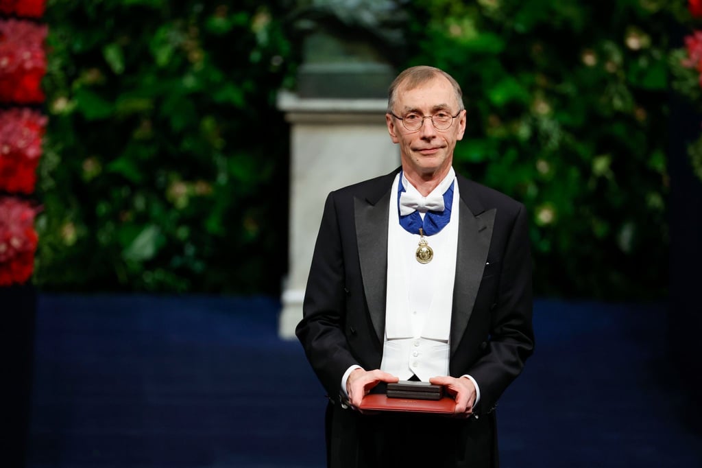 Der Evolutionsforscher Svante Pääbo und weitere diesjährige Preisträger sind mit den Nobelpreisen ausgezeichnet worden.