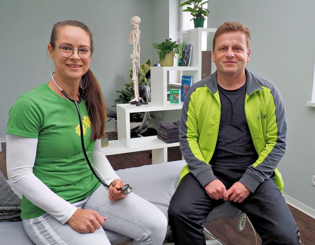 Romy Kohn als Heilpraktikerin und Lars Kohn als Physiotherapeut haben neue berufliche Standbeine gefunden und unter einem Dach ihre Praxen eröffnet.