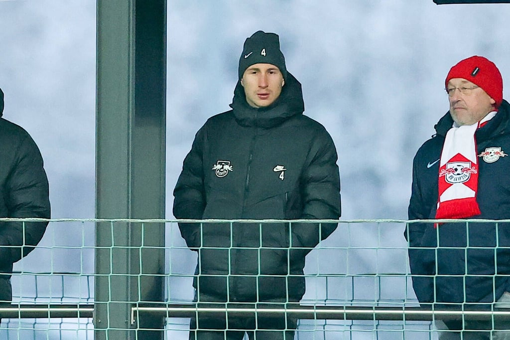 Willi Orban steht bei RB leipzig fast immer auf dem Rasen.