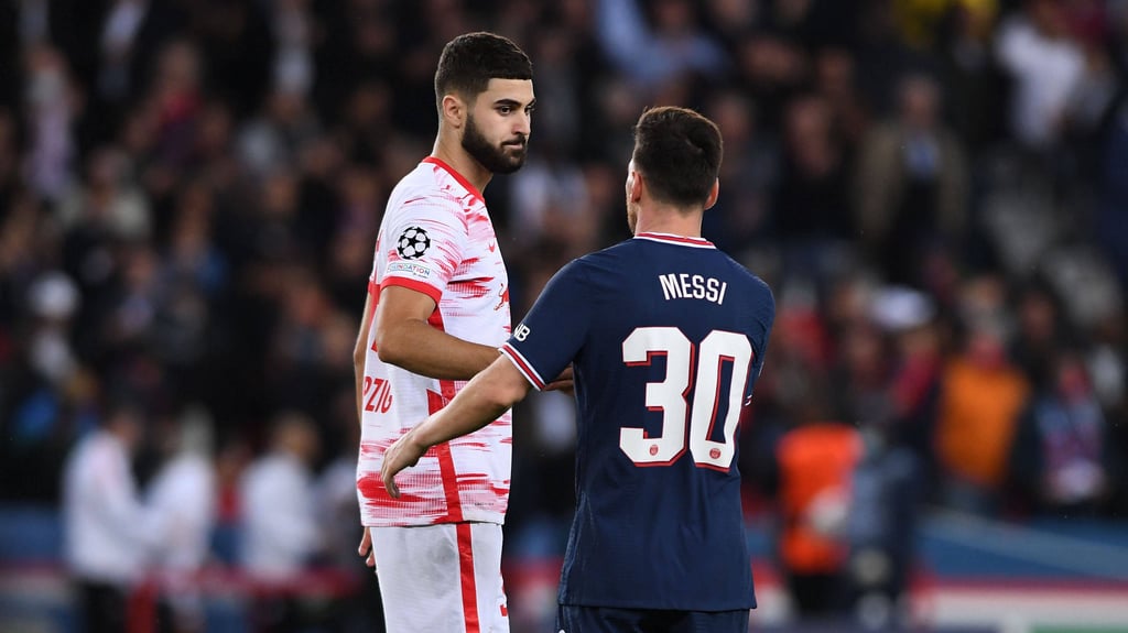 Standen sich in der Champions League gegenüber: RB-Spieler Gvardiol (l.) und PSG-Profi Lionel Messi