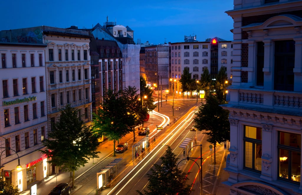 Am Hasselbachplatz in Magdeburg wird es weihnachtlich.