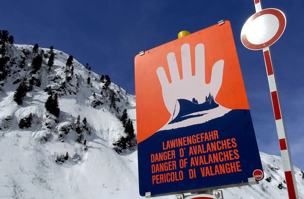 In Österreich besteht mancherorts Lawinengefahr. Vor allem oberhalb von 2200 Metern könnten leicht Schneebretter abgehen.
