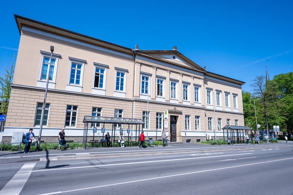 Außenansicht des Landgerichts in Detmold.